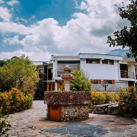 Inti Nan Hotel Urubamba Buitenkant foto